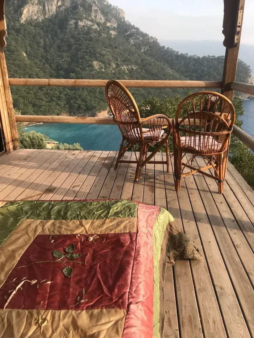 Shambala Lodge Hotel