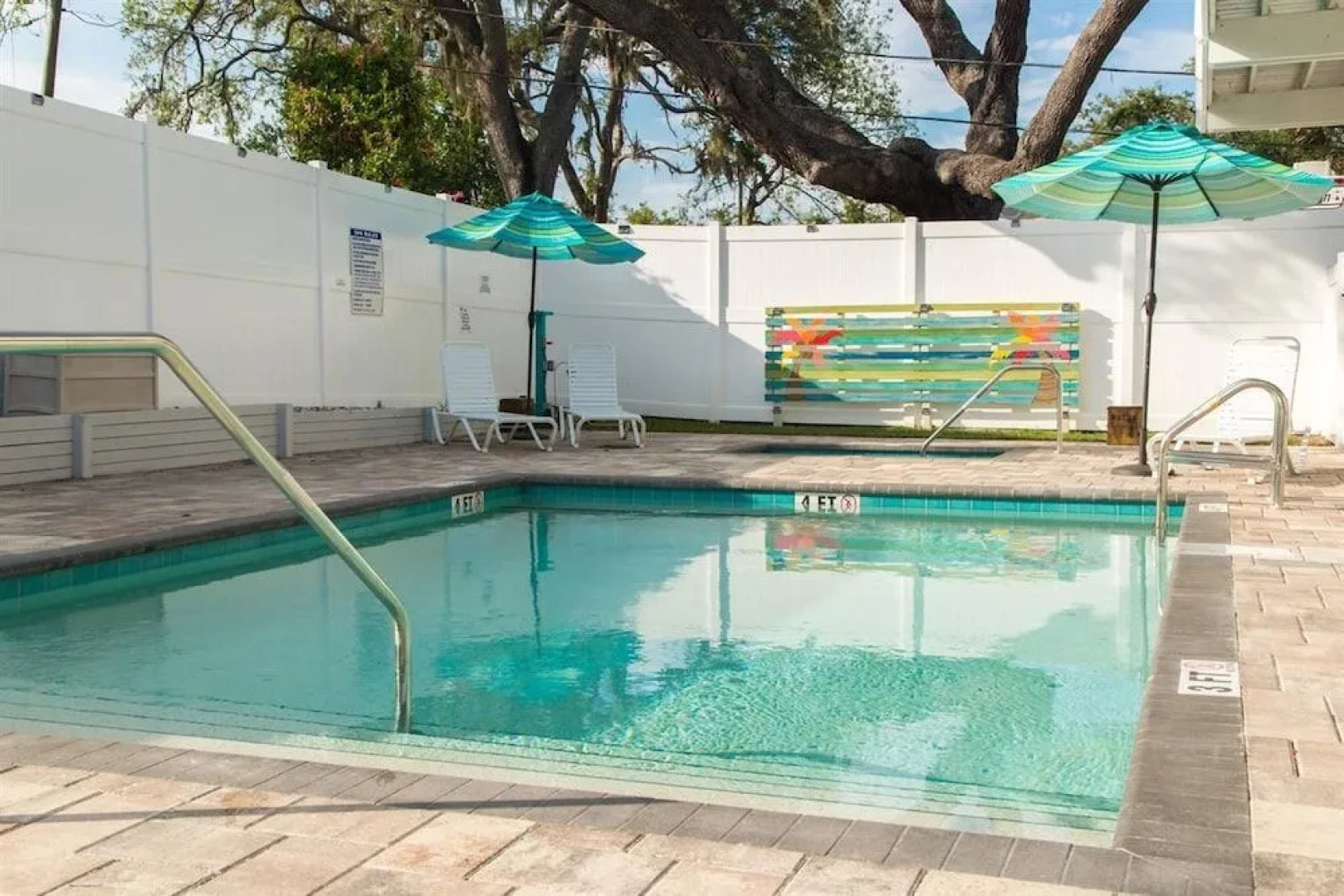 Beyond The Wall Bed and Breakfast