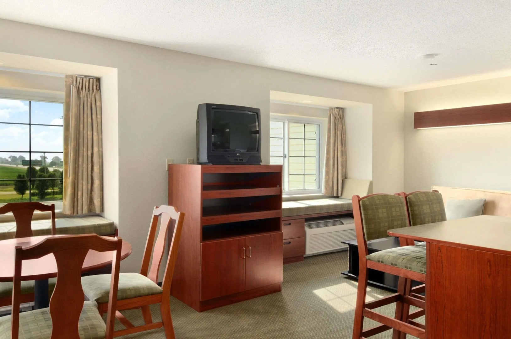 Microtel Inn & Suites by Wyndham Tunica Resorts