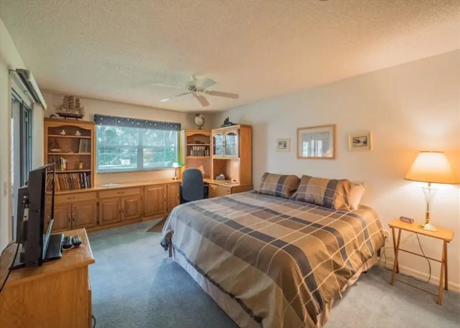 Carolina Court 1311 by White Pelican VR