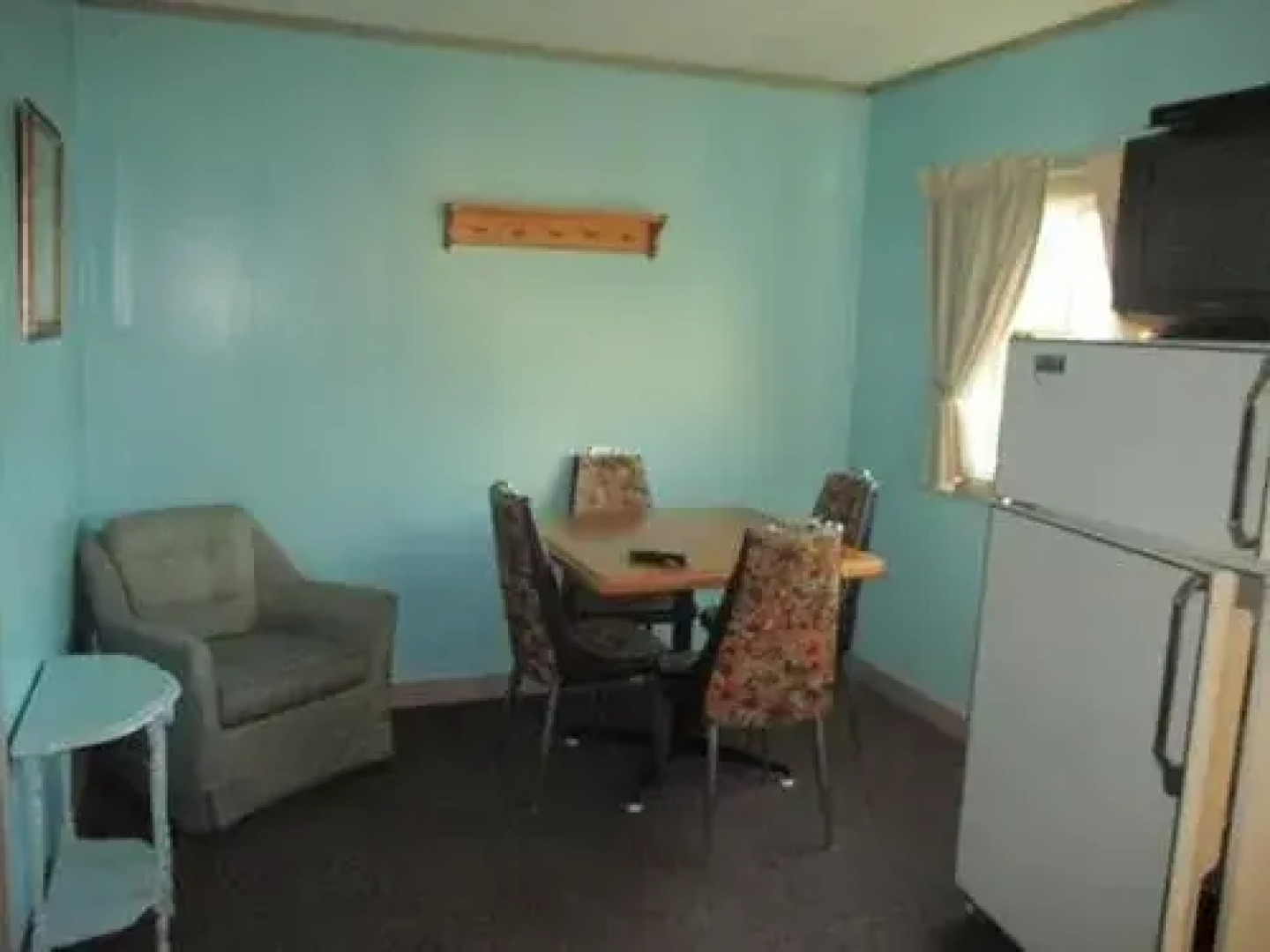 Makiebares Waterfront Accommodations