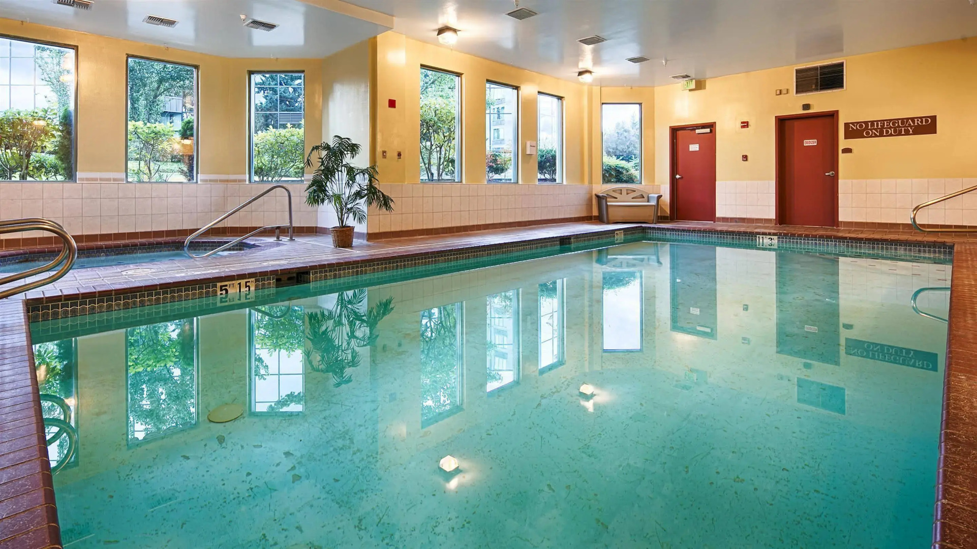 Holiday Inn Express Federal Way Seattle South by IHG