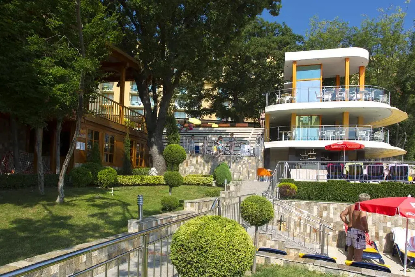 Sunshine Magnolia & Spa