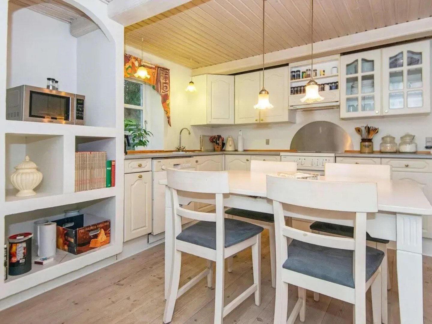 6 Person Holiday Home in Grenaa