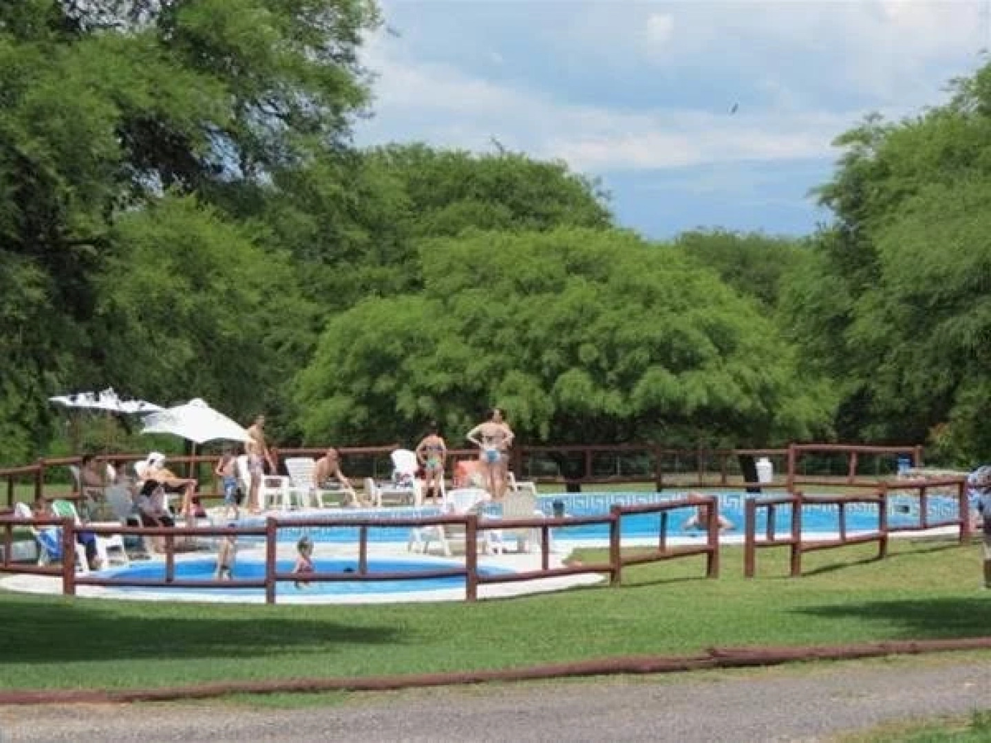 Cabañas los Algarrobos