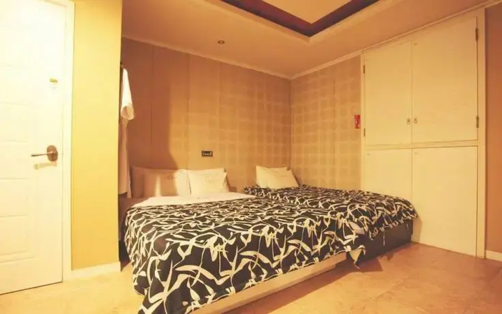 Bucheon Gstay and Praha