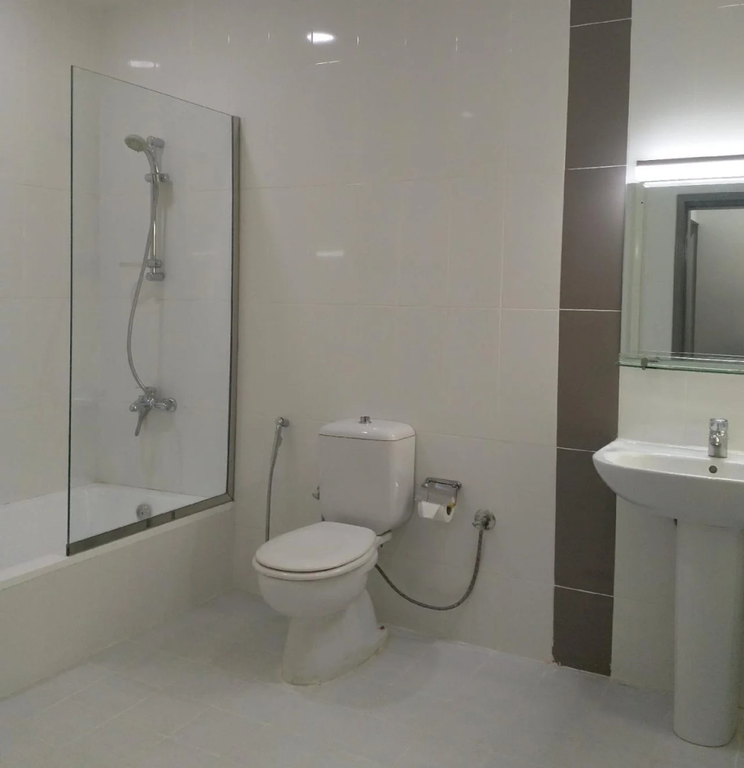 Sovereign Hotel - Marriage Certificate Required