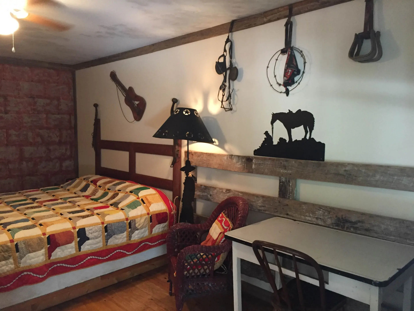 Jamesport Inn