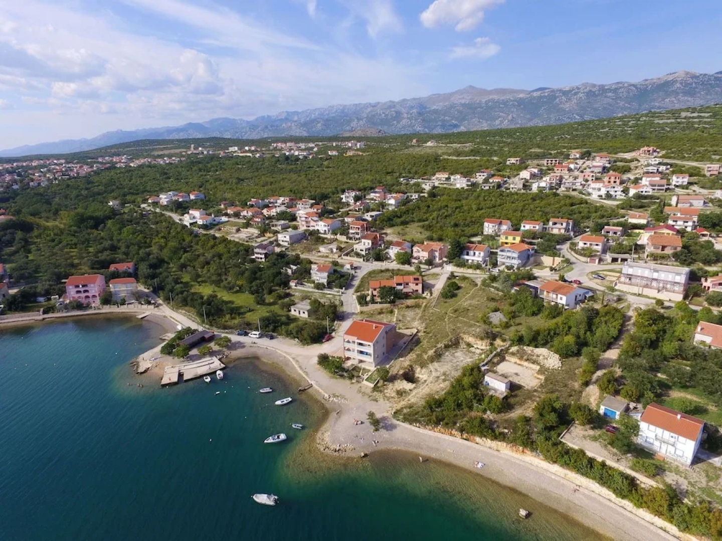 Dajana-with Pool and sea View