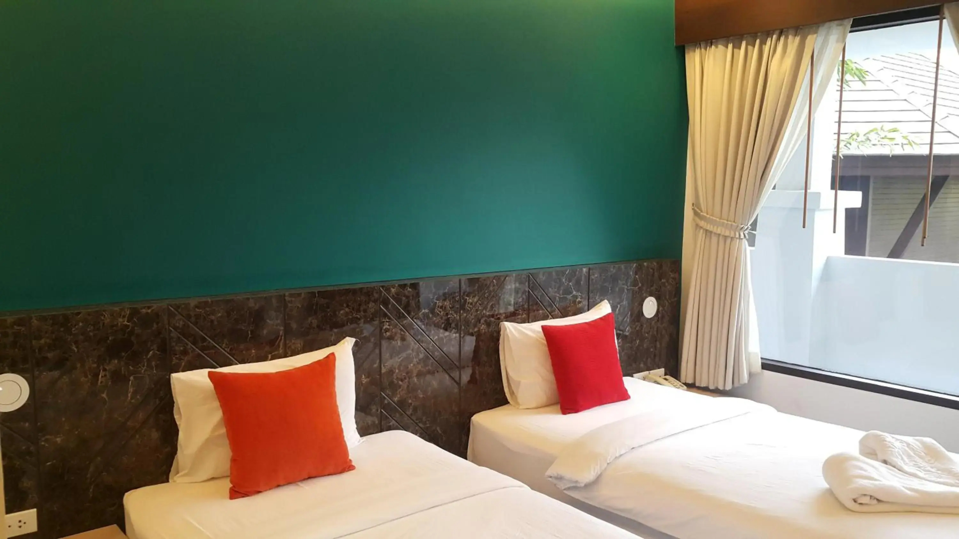 Samed Pavilion Resort & Restaurant