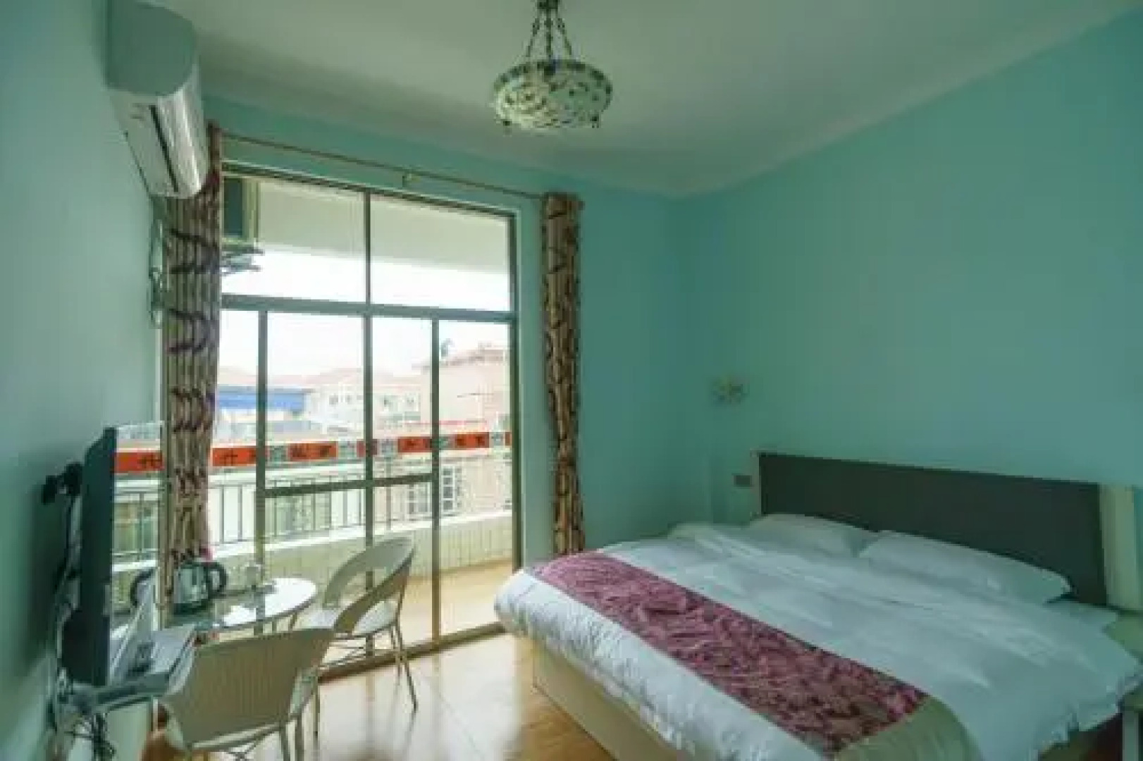 Danxia Mountain Danxia Story Inn