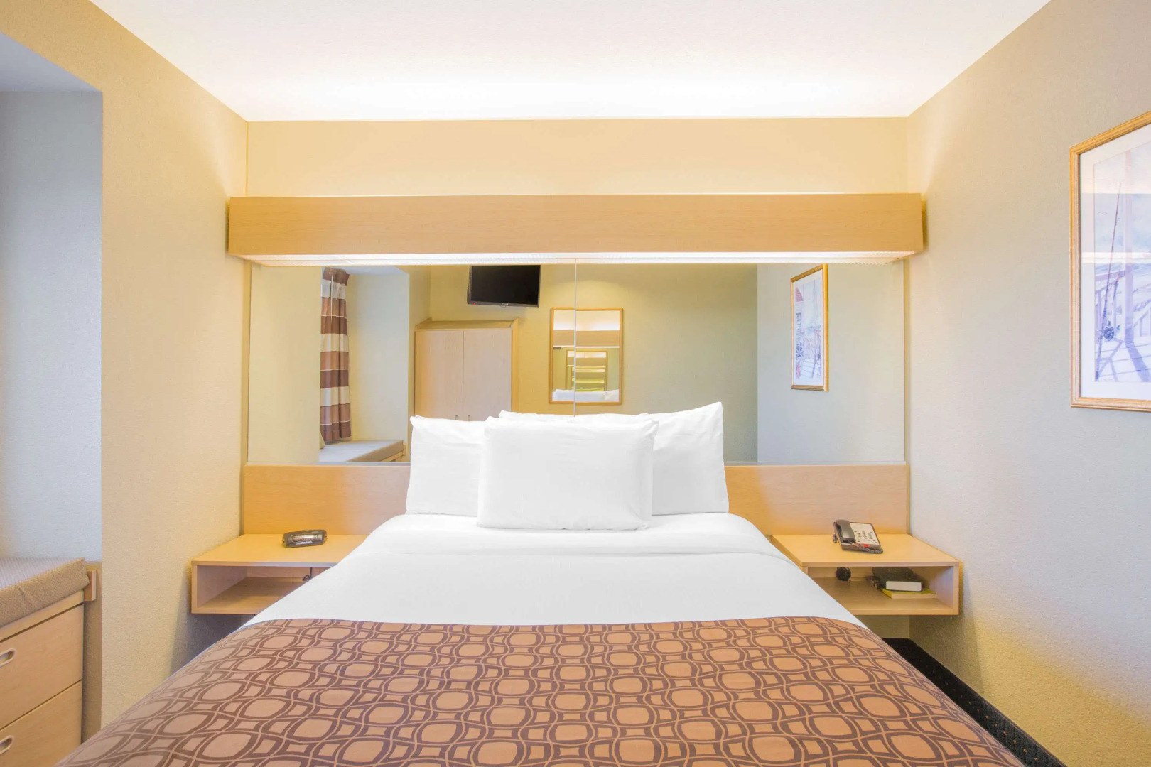 Microtel Inn & Suites by Wyndham Albertville