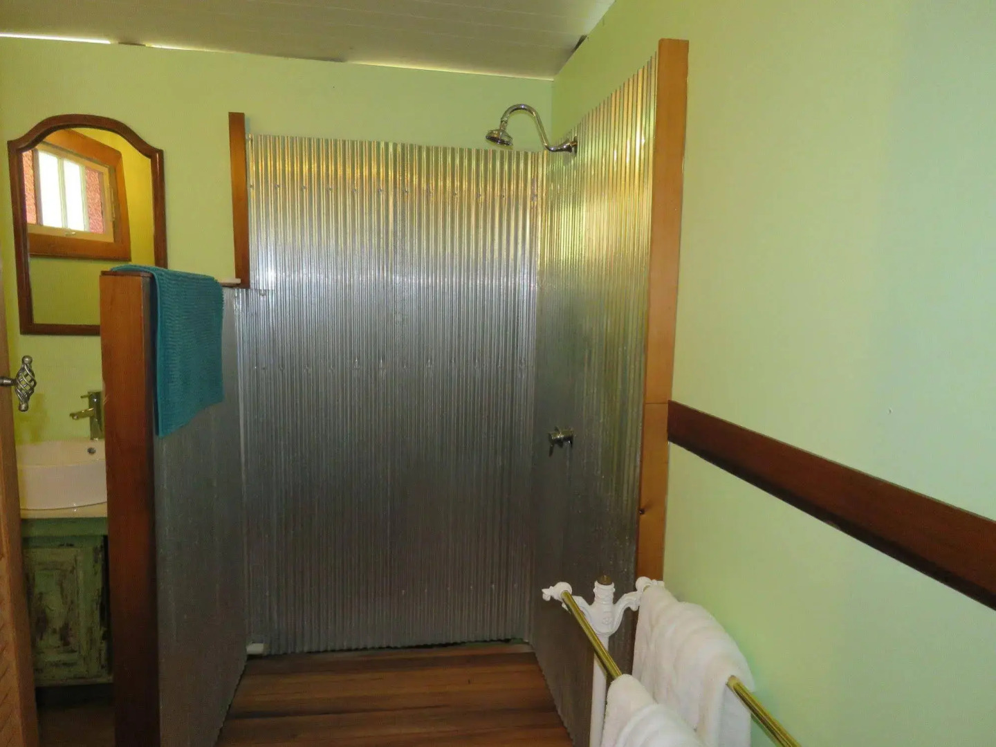 Fig Tree Retro Studio