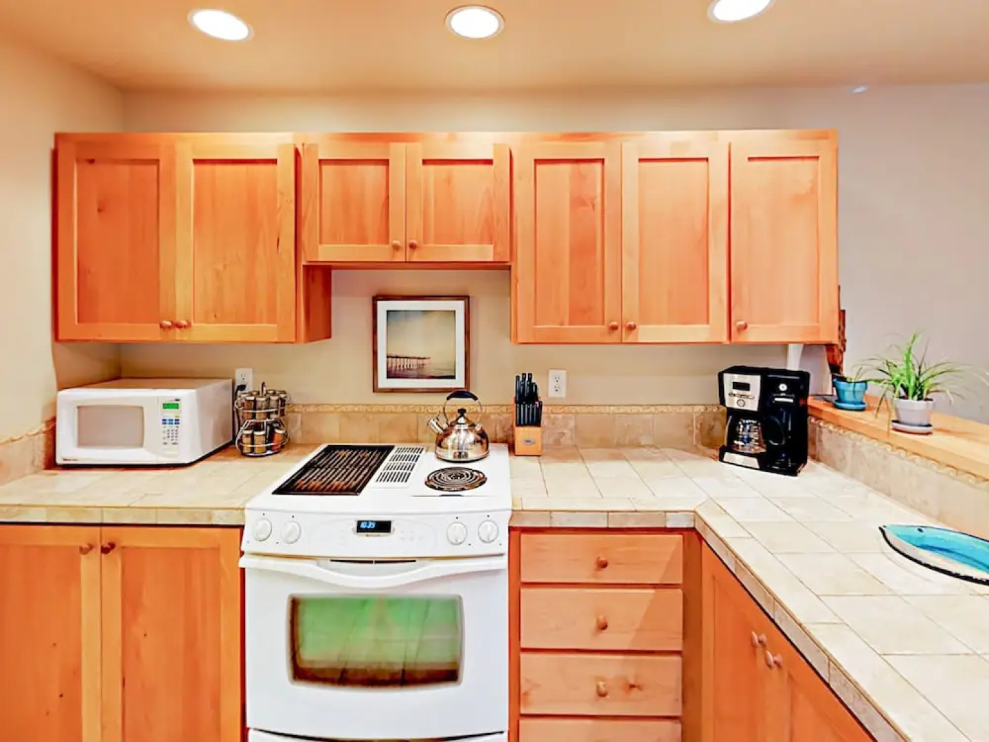 Coastal Retreat 3 Bedrooms 2 Bathrooms Home