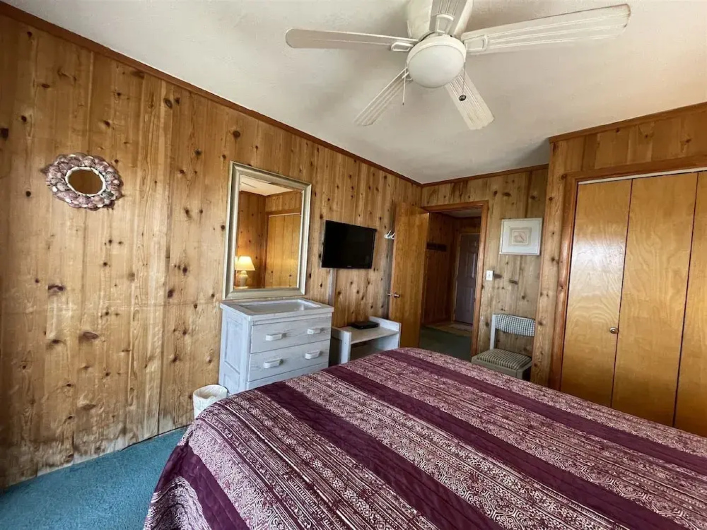 South Beach 4 Bedroom Cottage by RedAwning