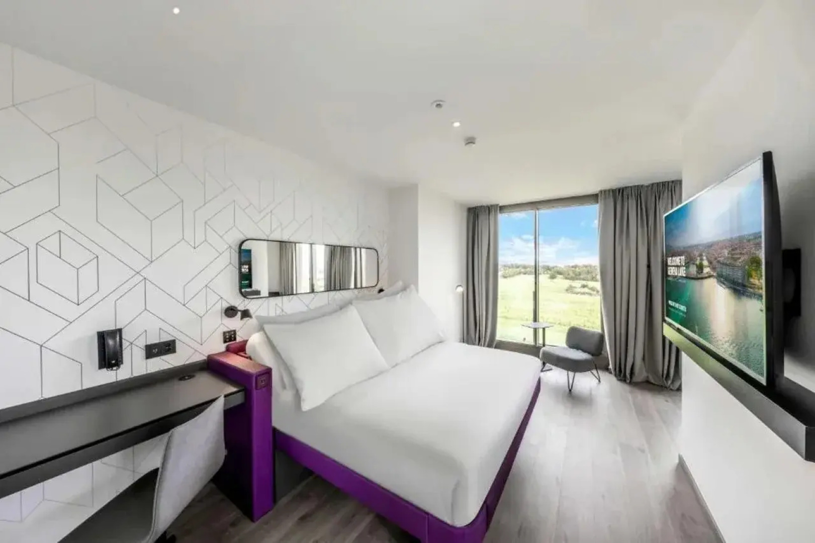 YOTEL Geneva Lake