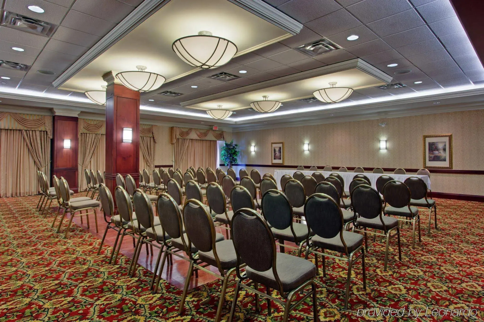 Holiday Inn Express & Suites Milton by IHG