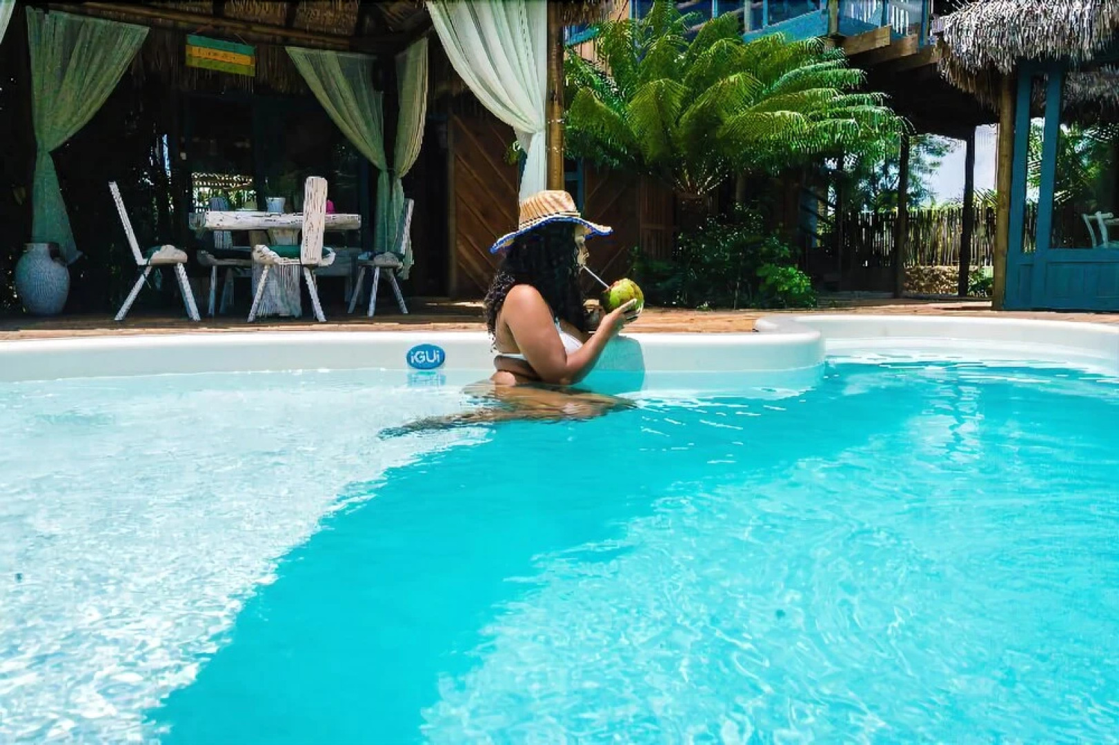 Hula Hula Brazil Icaraizinho