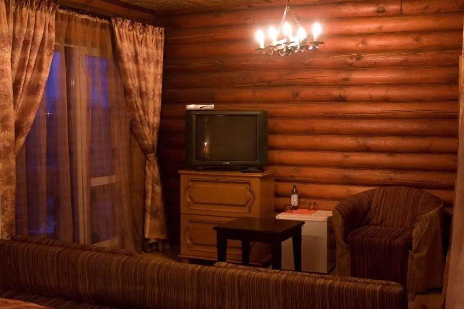 Петров Двор