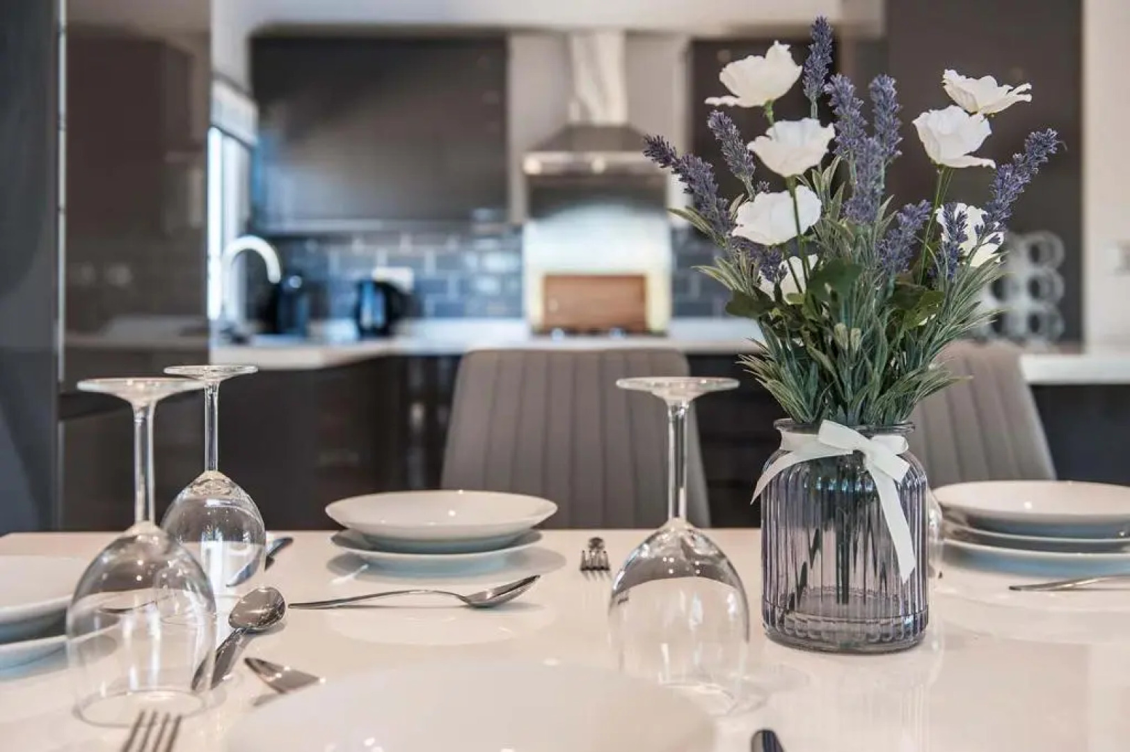 White Horse Holiday Park, Lincoln with Private Hot Tubs