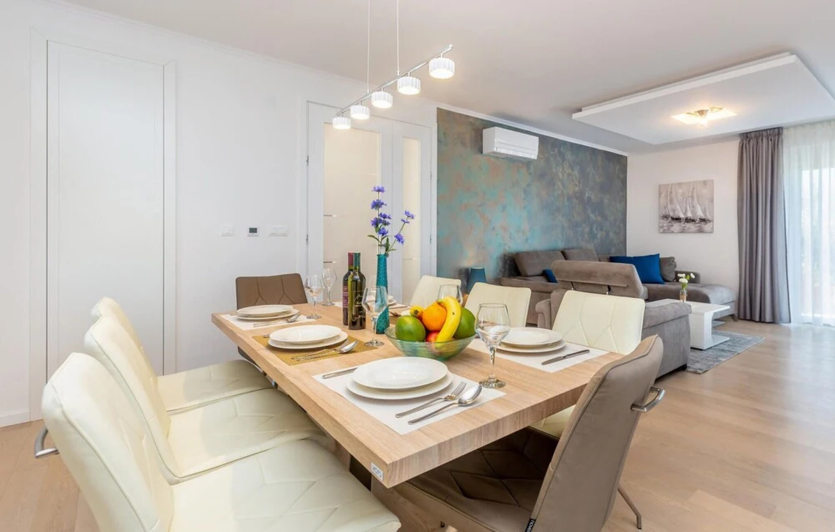 Awesome Home in Malinska with Outdoor Swimming Pool, Hot Tub & 4 Bedrooms