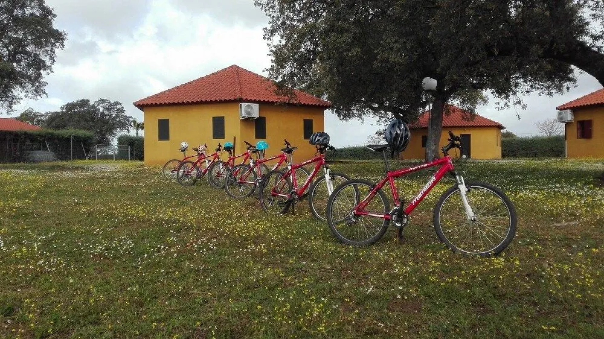 Albergue Turistico Cornalvo - Hostel