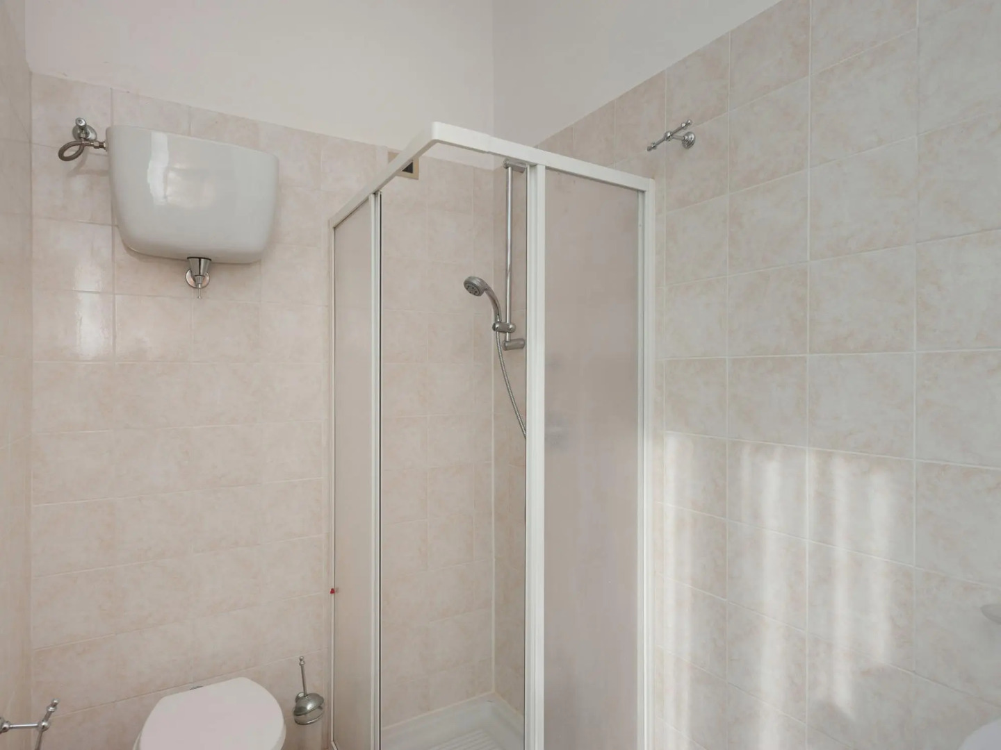 Stunning Farmhouse in Passignano with Swimming Pool