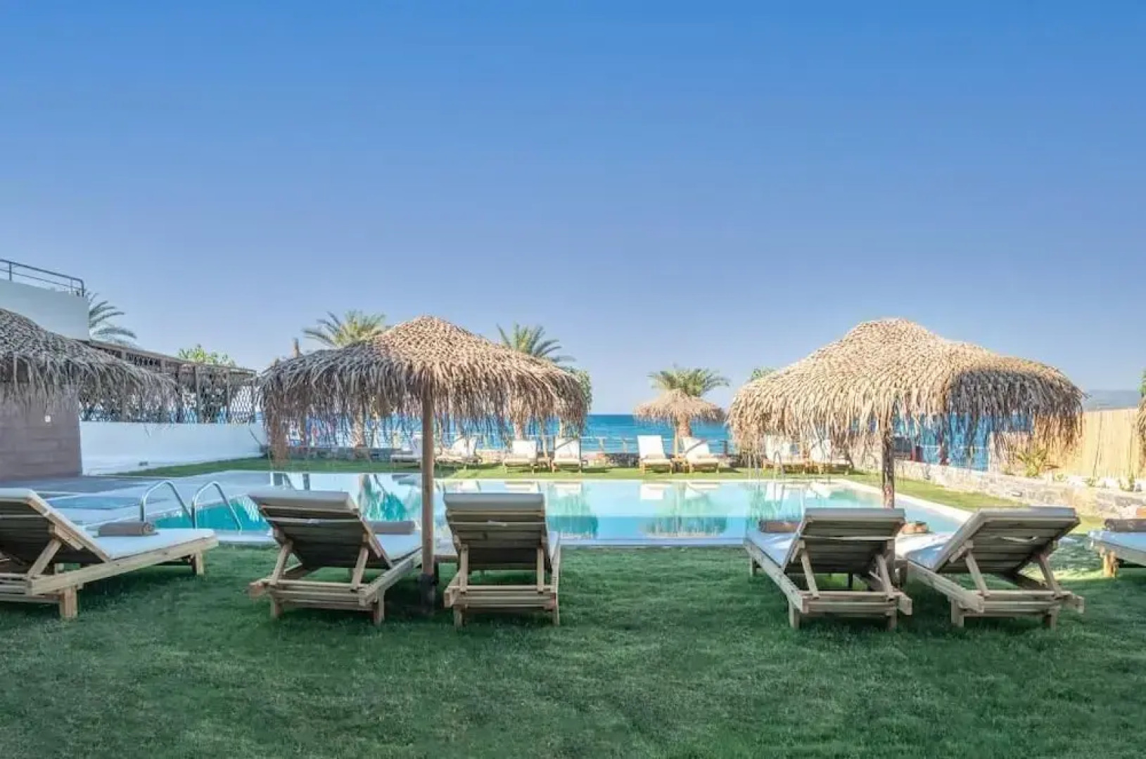 Golden Bee Lifestyle