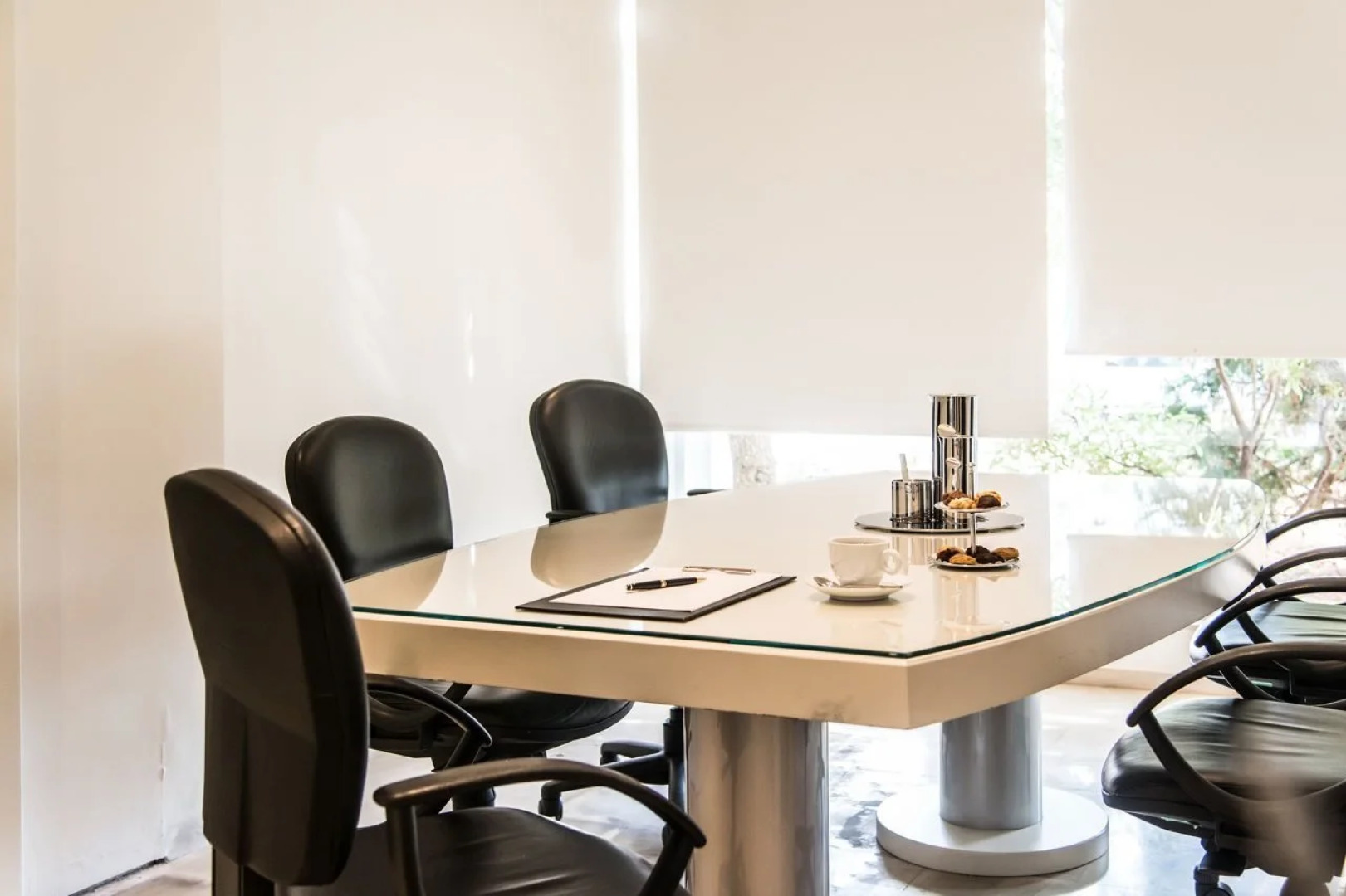 Knossos Beach Bungalows & Suites