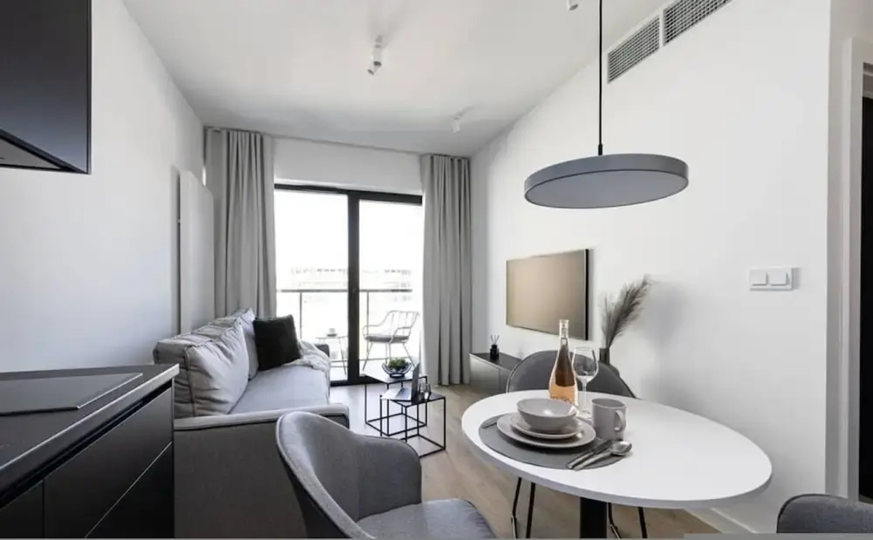 Olivo Komfort i Skandynawski Design Blisko pla y