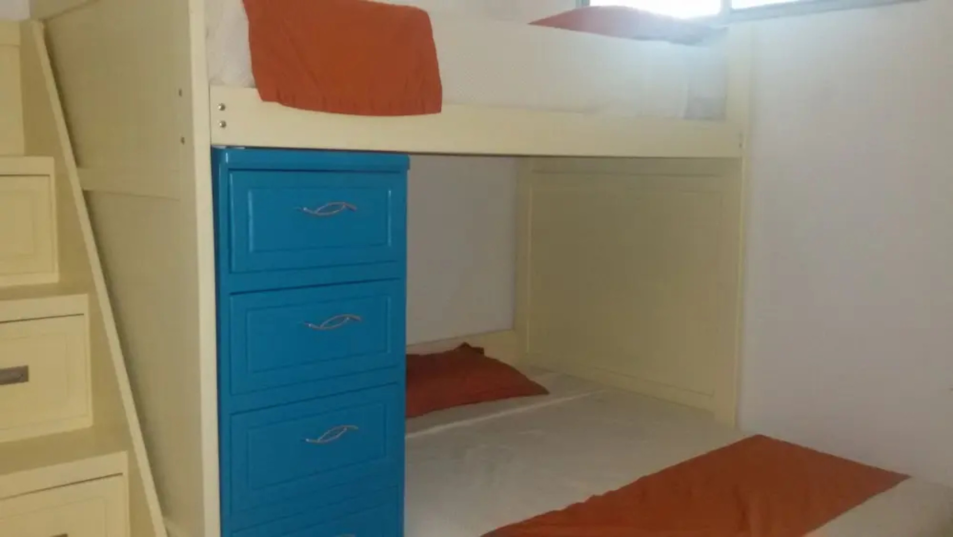 Departamento de Lujo Condominio Torre Marina