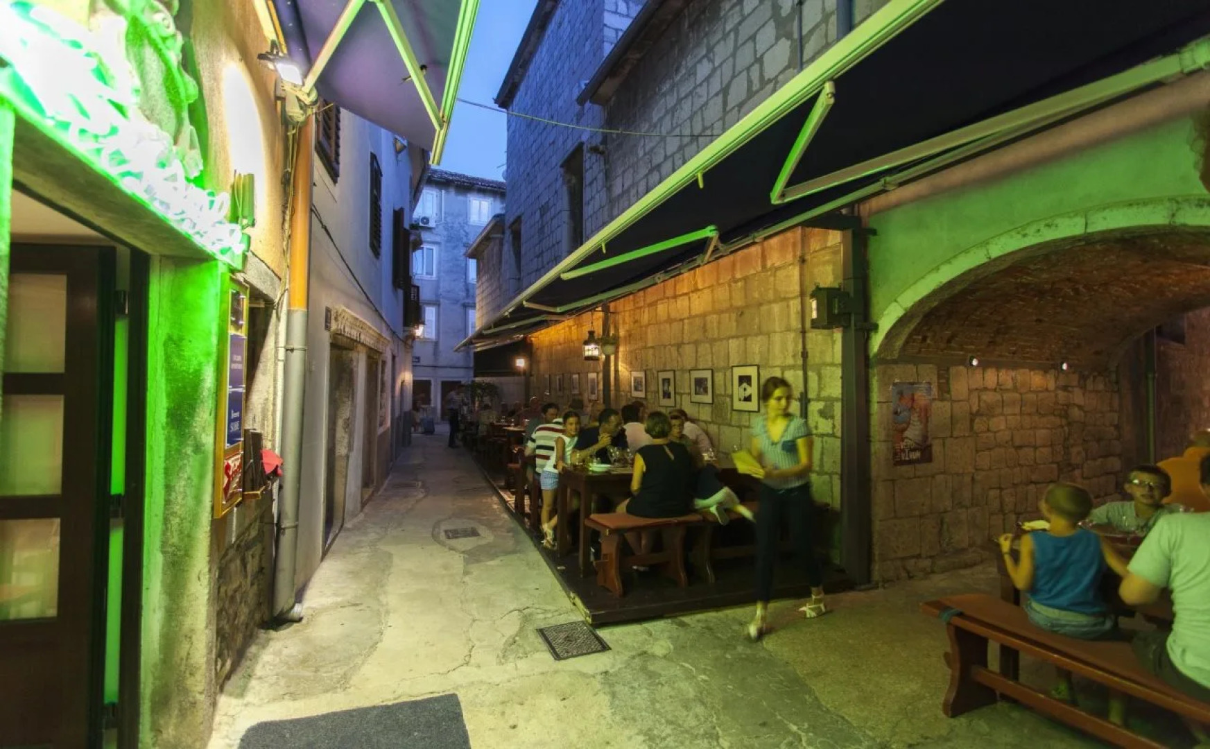 Guest House Floreus Cres