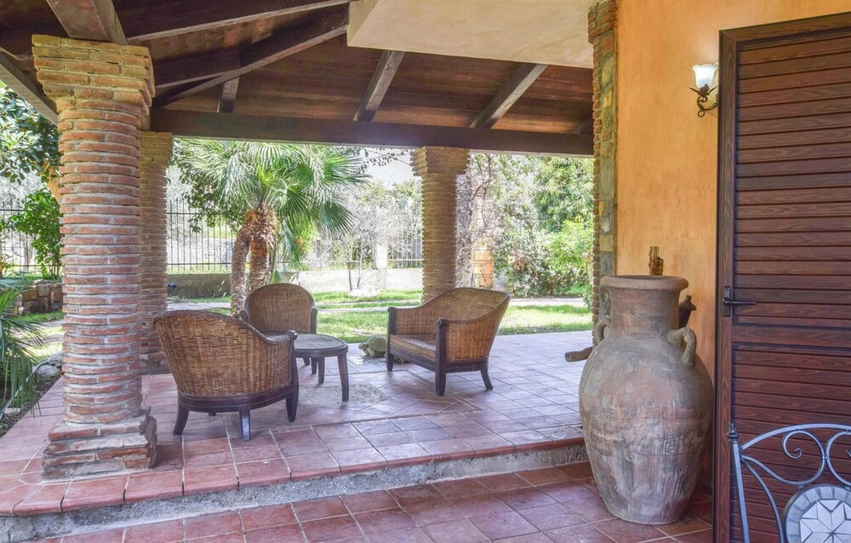 Amazing Home in Saline Ioniche With 4 Bedrooms, Wifi and Private Swimming Pool