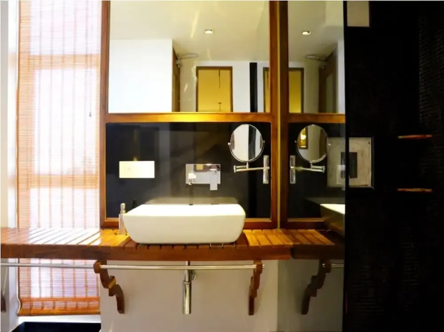 Aarivaa Luxury Designer Home Stay