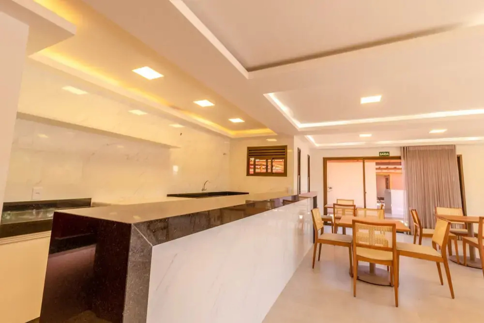 IT08 Lindo Ap 2 Quartos - Itacimirim