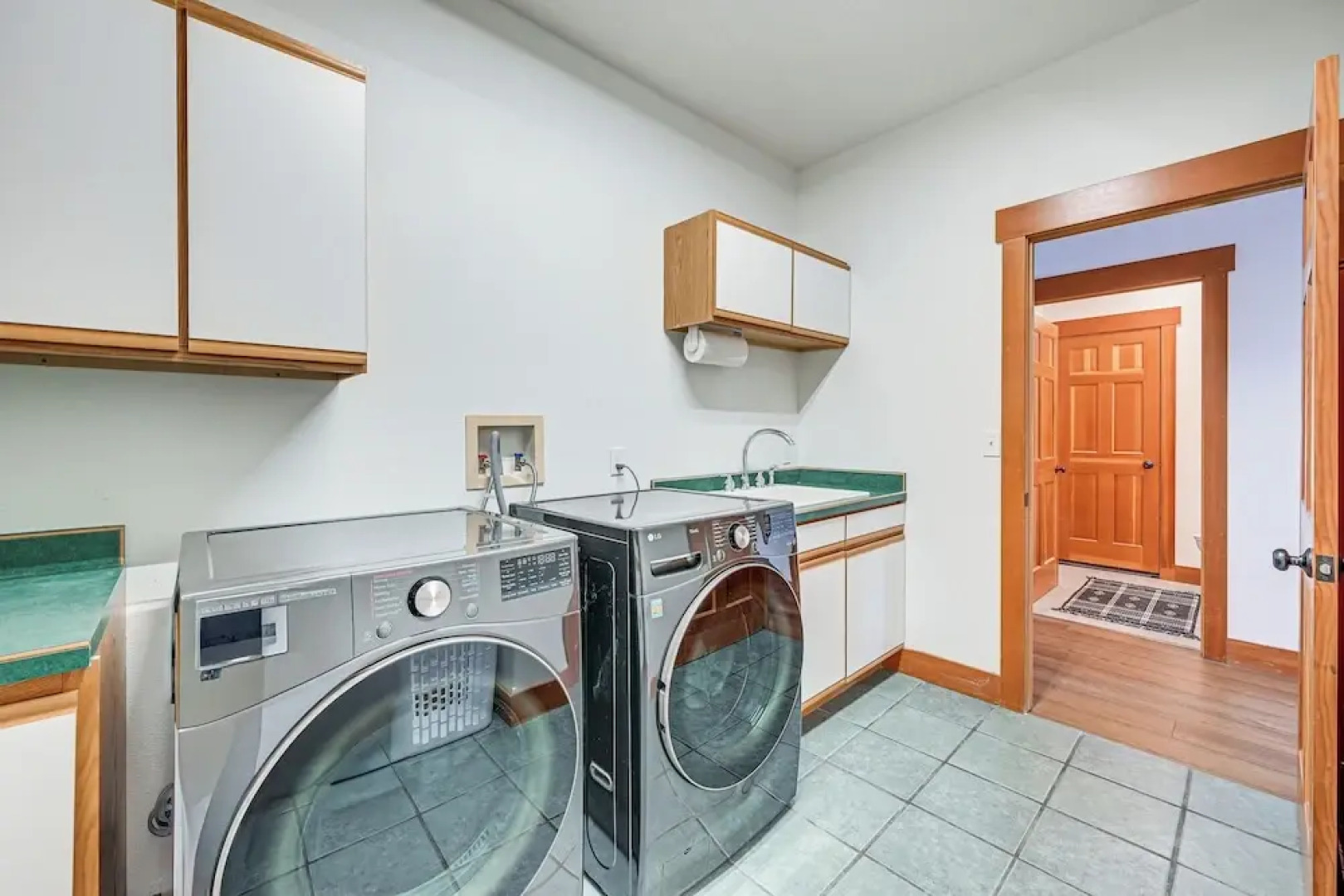 Walk to Flathead Lake: Polson Home w/ Balcony