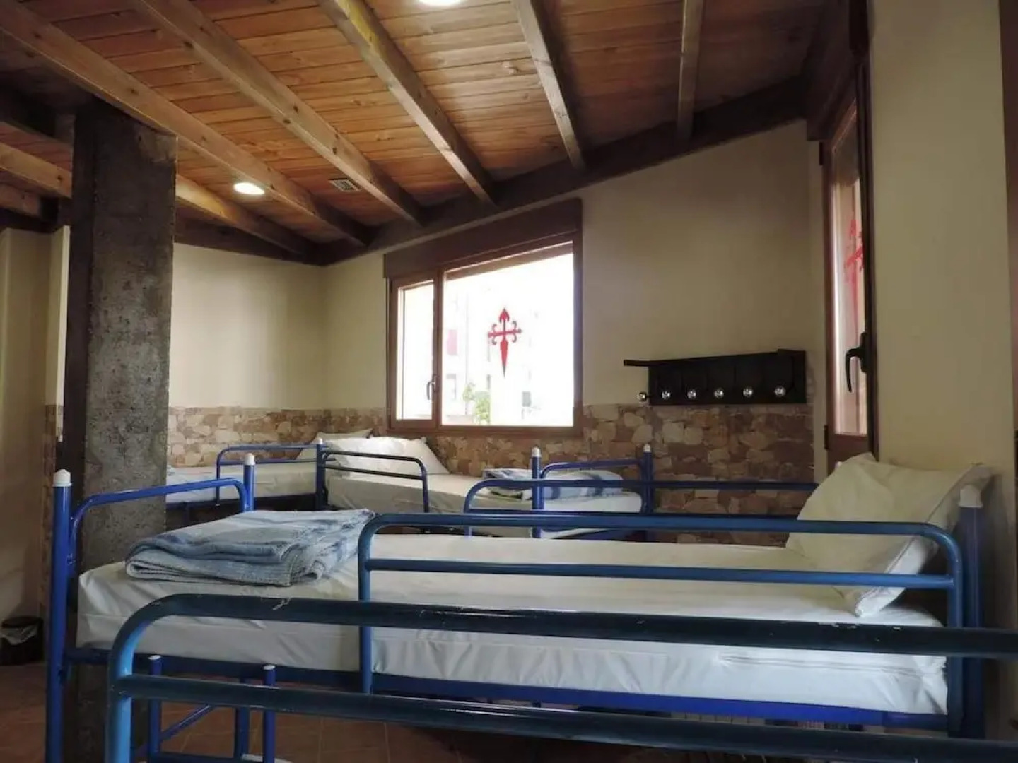 Albergue Santo Tomás de Canterbury - Hostel
