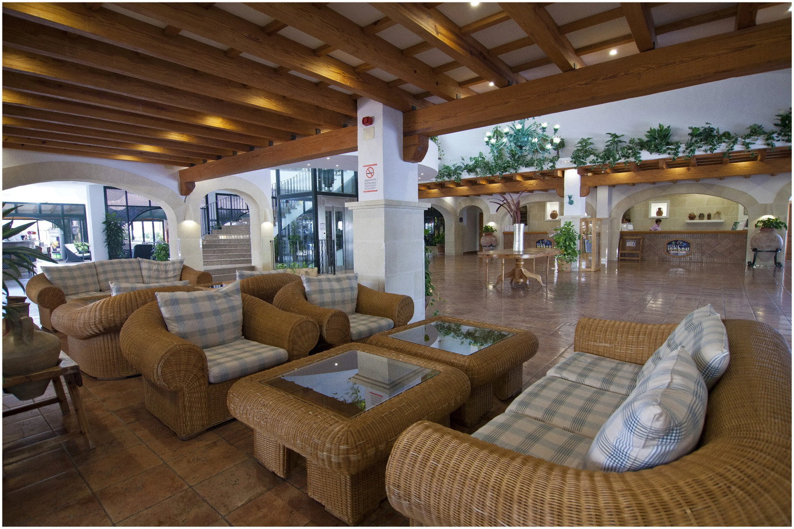 Royal Son Bou Family Club