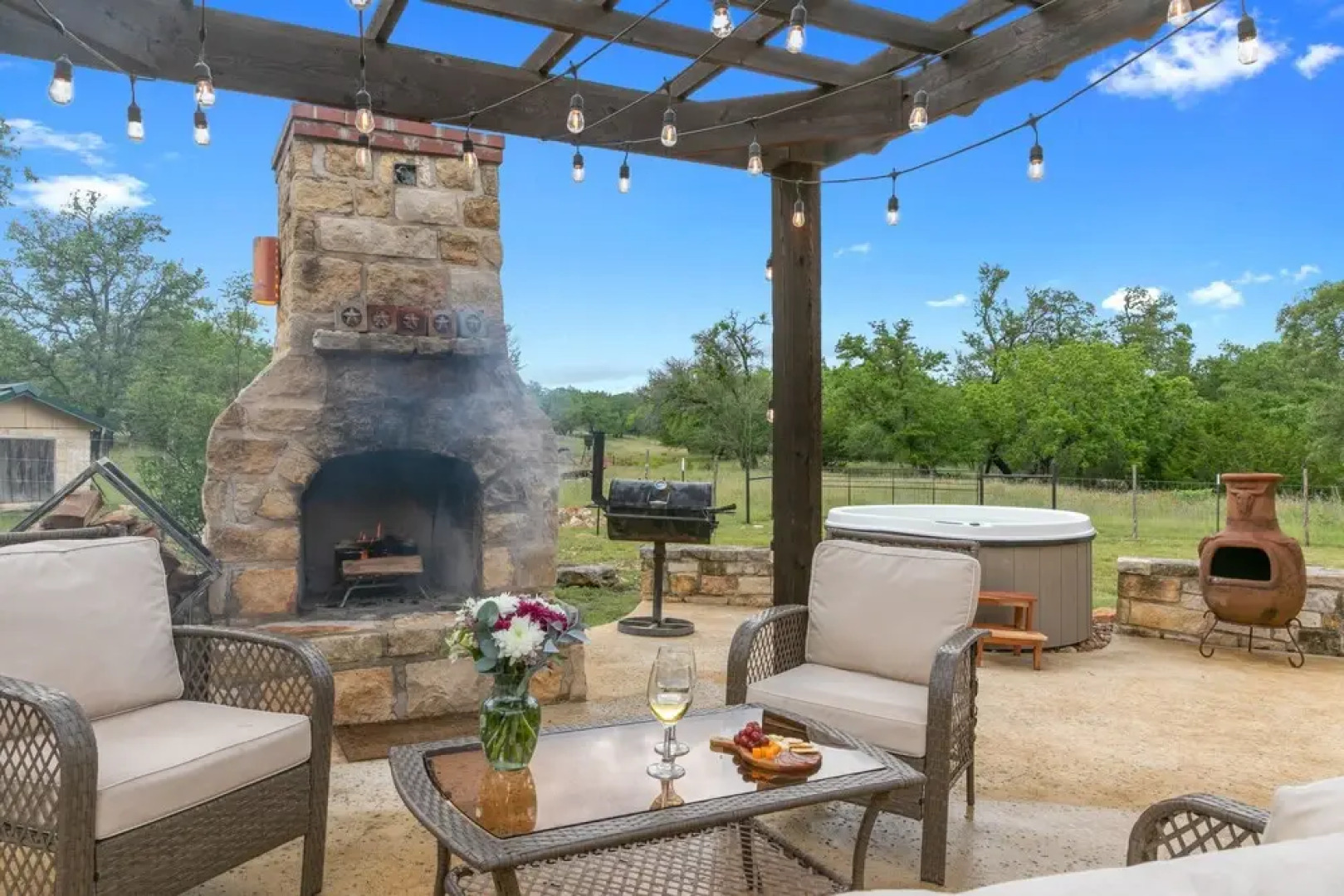 New! Luxury Home With Fire Pit & Hill Country Views