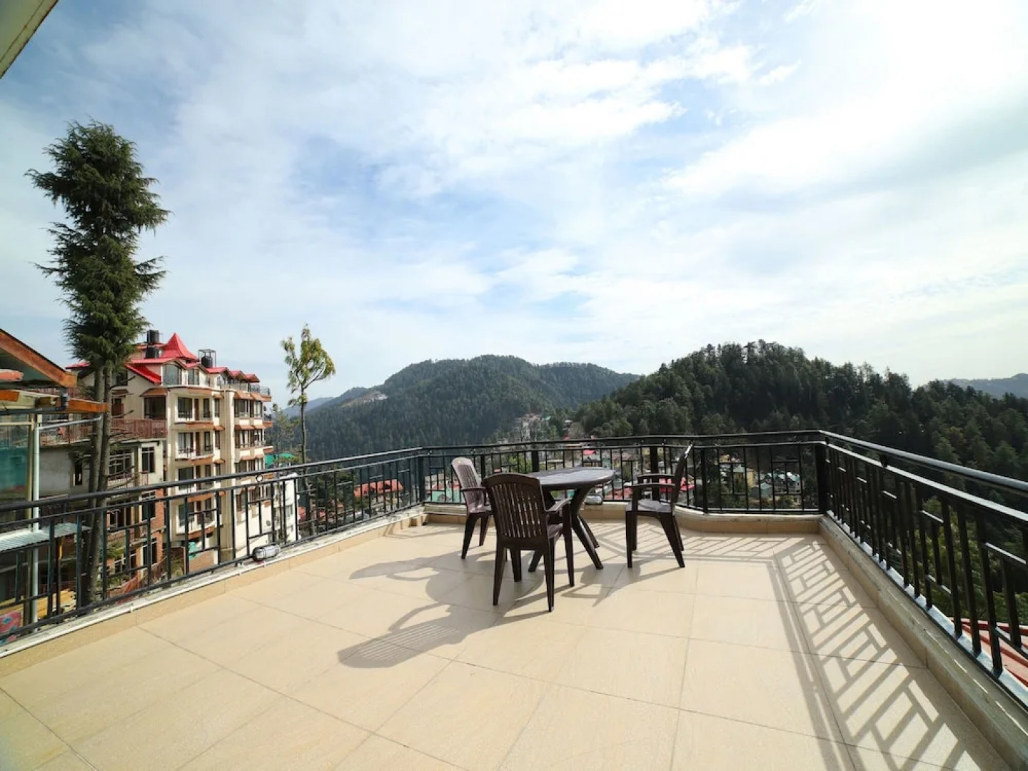 OYO 12195 Home 2RK Moutain View Mashobra