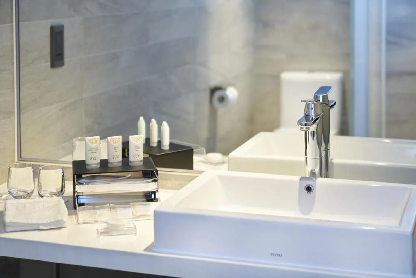 Отель COZi · Oasis