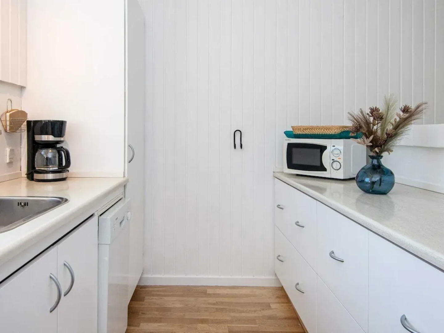 6 Person Holiday Home in Toftlund