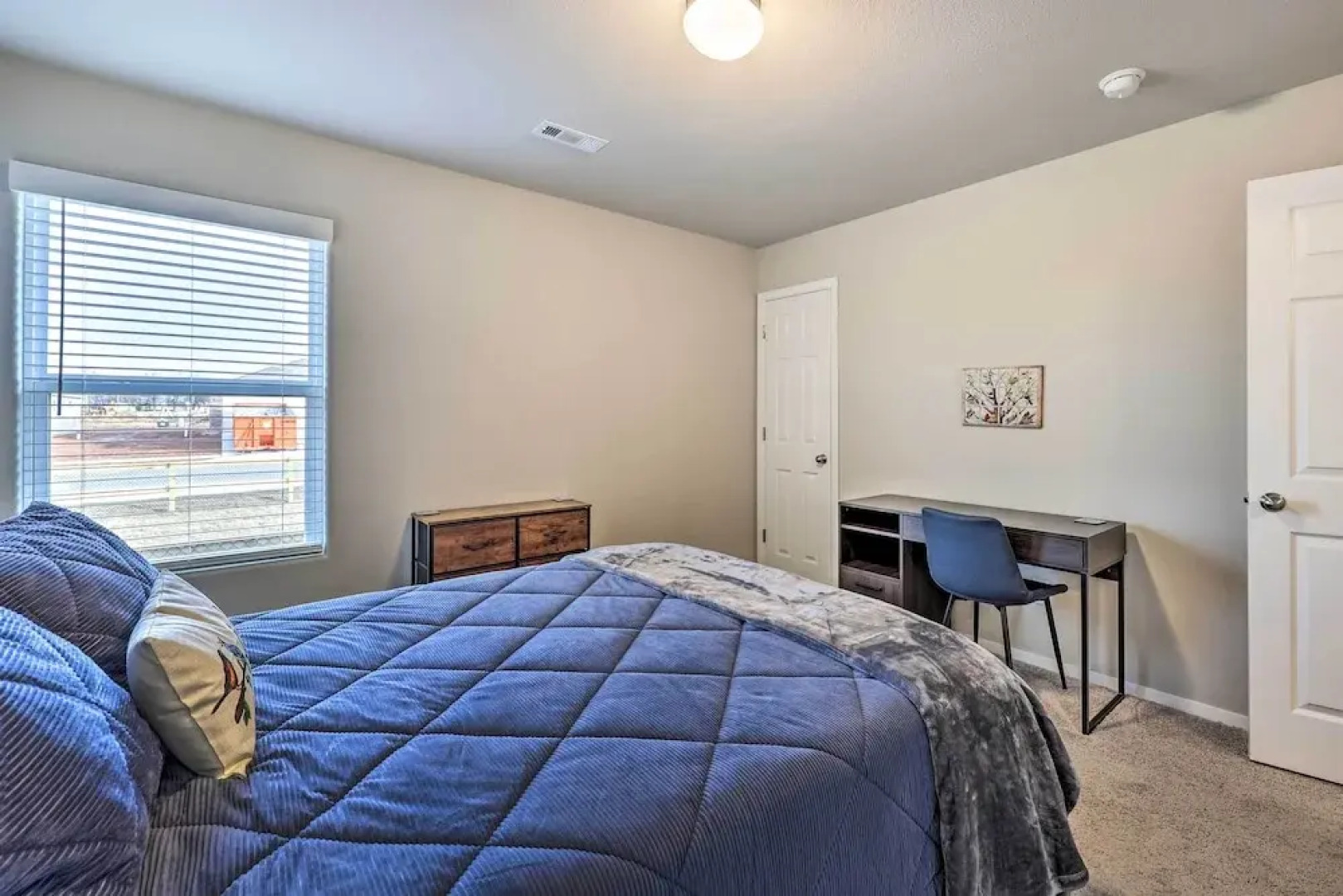 Siloam Springs Home, Close to Parks & Trails!