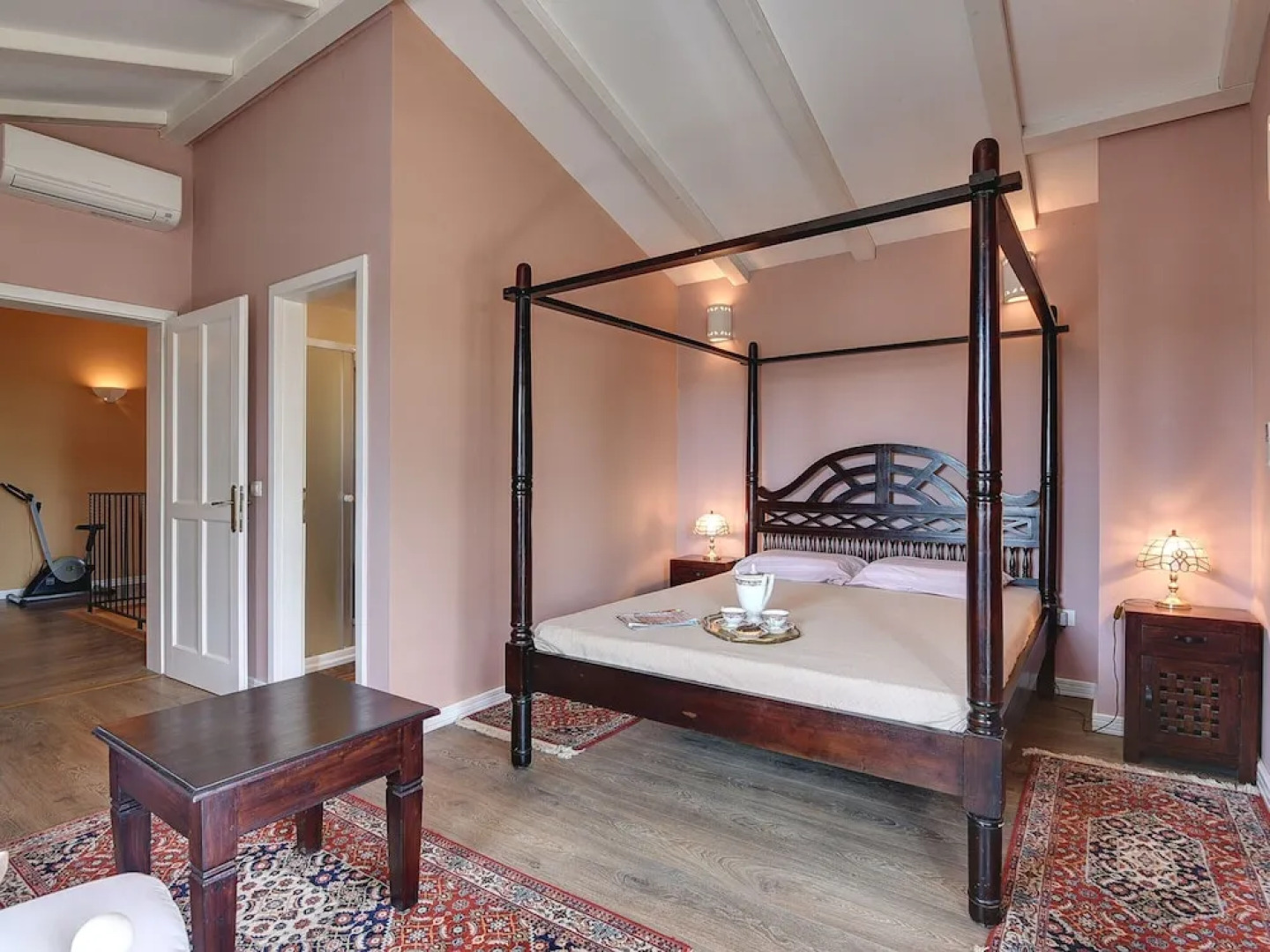 Detached Villa With Swimming Pool in the East of Istria Near the Sea