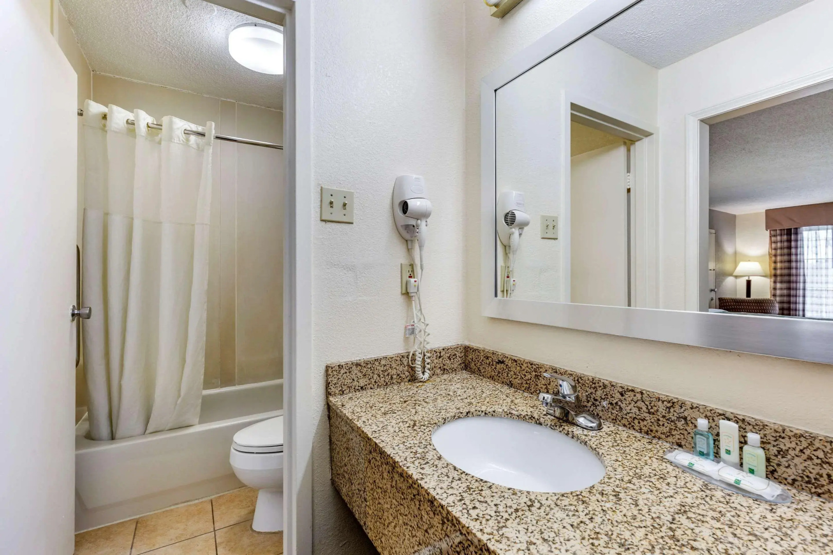 Quality Inn Windsor Mill