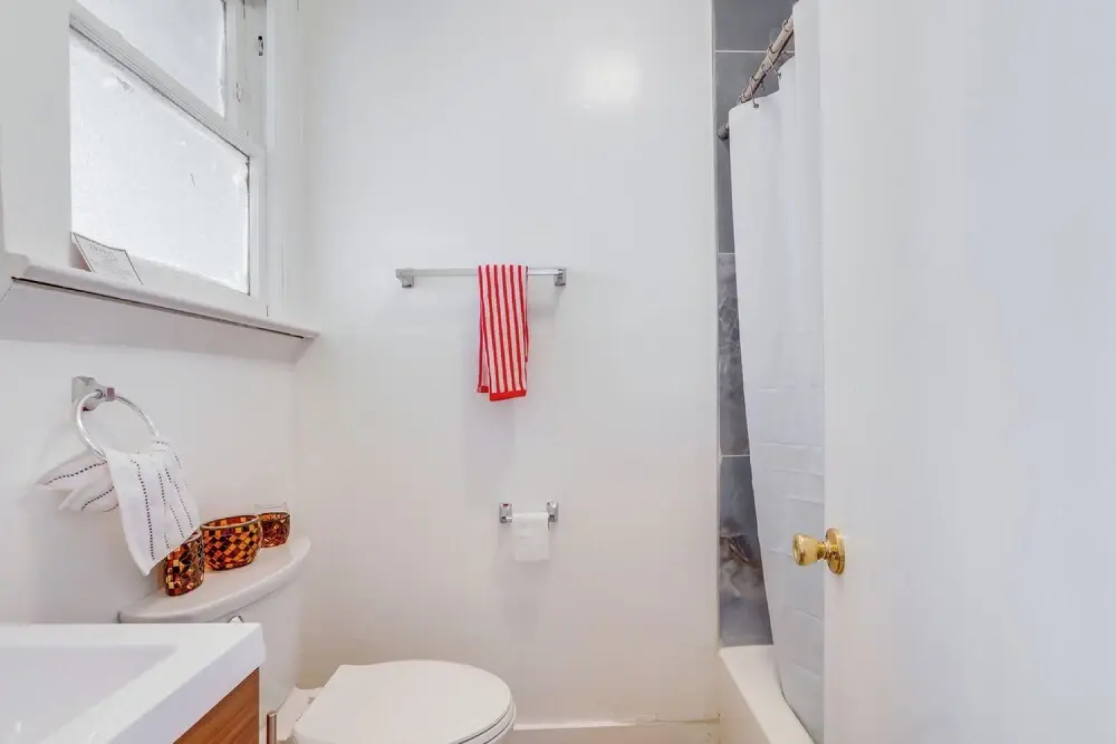 Walk to Ocean Grove Beach: Apt in New Jersey