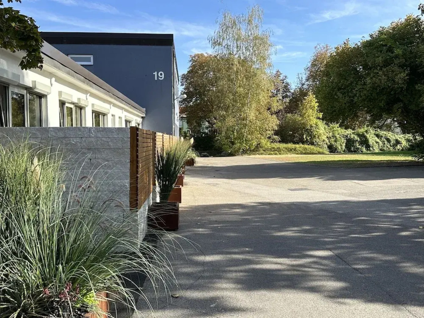 FIDSCHIS Apartment + Hotel