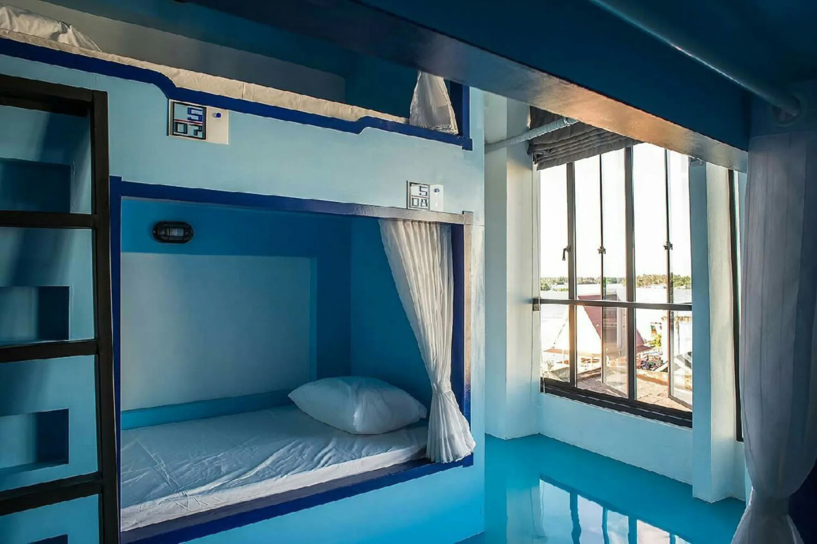 The Port Hostel By Suwatchai