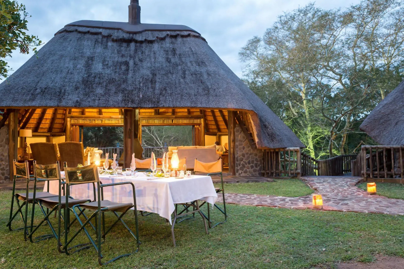 Rhino River Lodge