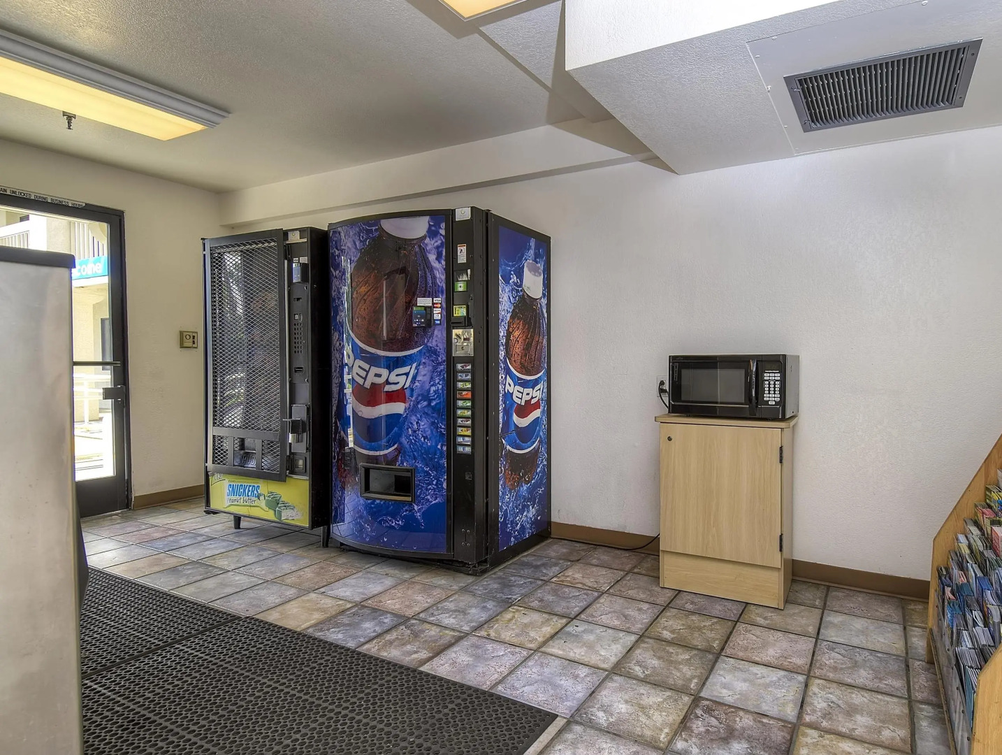 Motel 6 Carlsbad, CA Beach